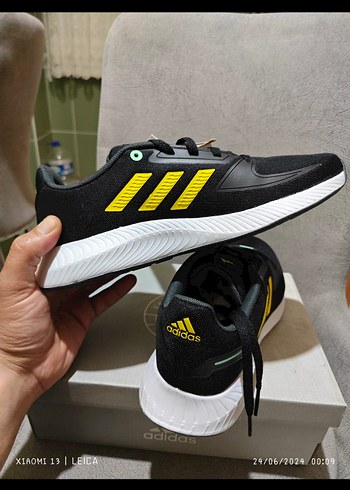 38 Beden Sarı Siyah kadın Spor Ayakkabı