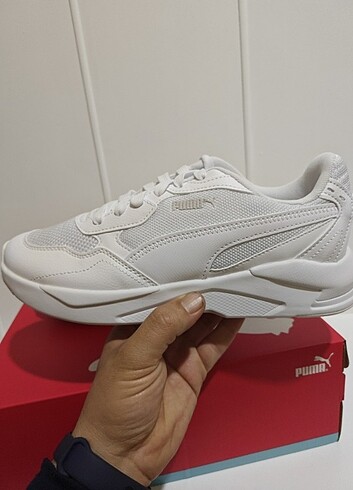 Puma Xray Speed Lite 40,5 26 cm