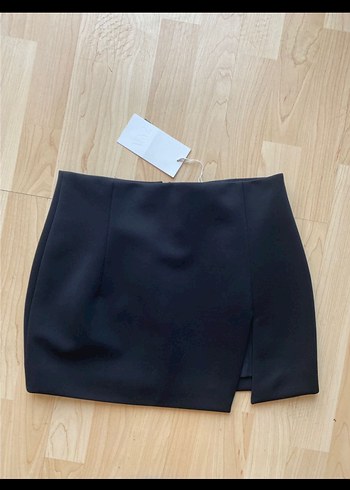 Zara Siyah Mini Etek Yırtmaçlı - Görsel 4