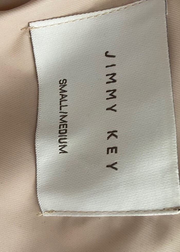 Jimmy Key Yağmurluk sezon malı 2700  TL - Görsel 4