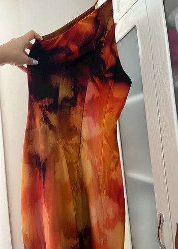 Trendyol & Milla Kadın Çok Renkli Midi Askılı Batik Desenli Elbise