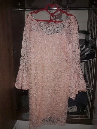 kısa abiye pudra
