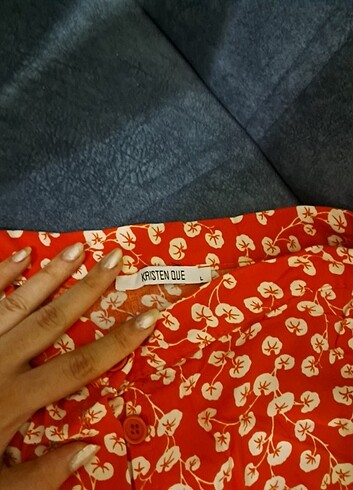 l Beden kırmızı Renk Kırmızı Çiçekli Midi Etek
