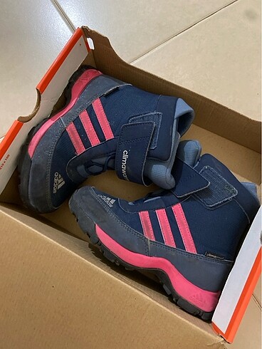 adidas kız çocuk bot