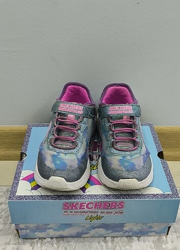 31 Beden Skechers Spor ayakkabı 