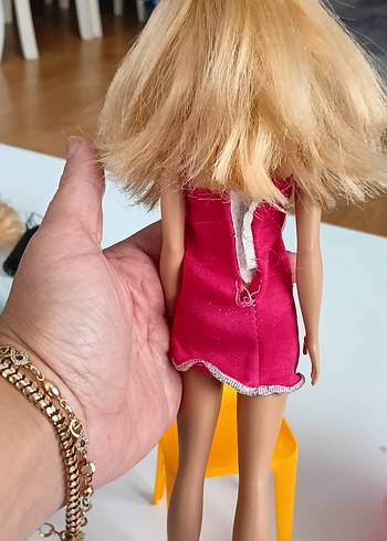 Beden Renk Pembe Elbiseli Barbie Bebek ve Oyuncak Bebek