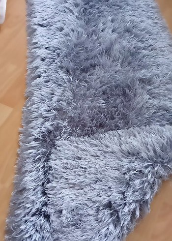 Gri Modern Düz Peluş Halı - Görsel 2