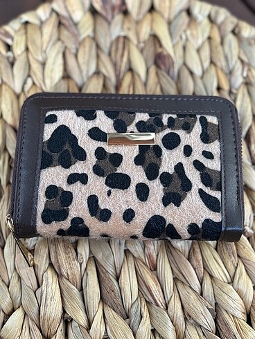 Leopar cüzdan