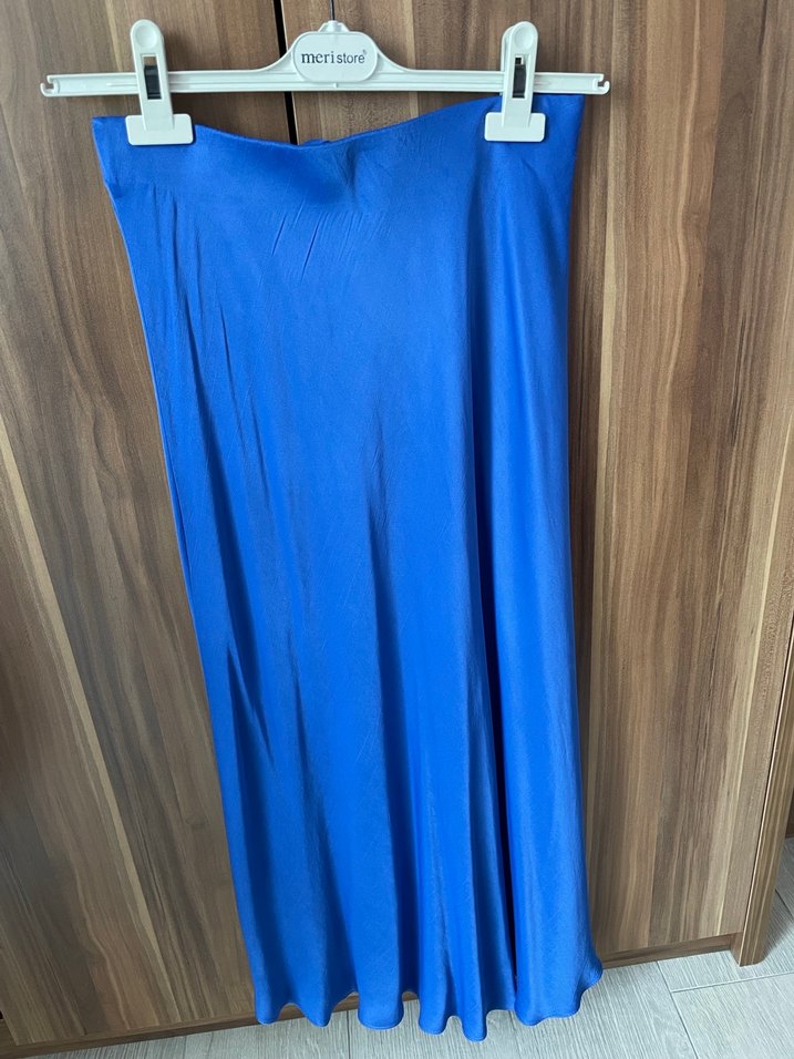 Kadın Saks Mavi Uzun Saten Etek - Görsel 5
