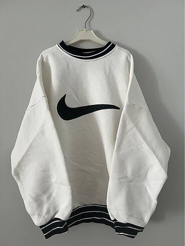 Nike sweatshirt