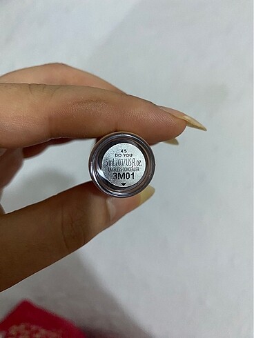 Benefit Benefit kapatıcı