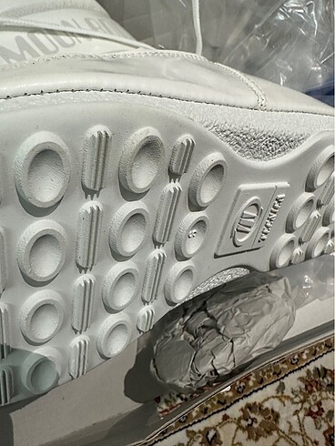 40 Beden Moon boot