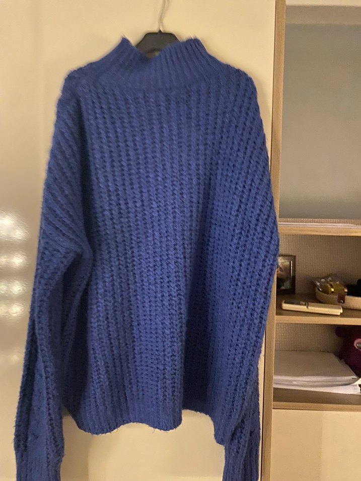 Lacivert Boğazlı Örgü Kadın Kazak - Görsel 2