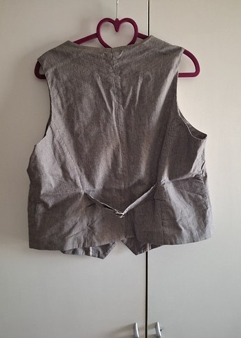 Gri Düğmeli Kadın Yelek - Görsel 3