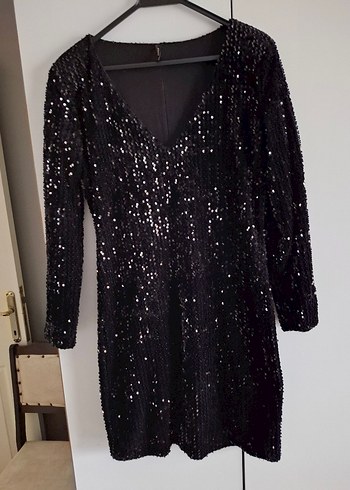 Siyah Payetli V Yaka Midi Abiye Elbise - Görsel 2