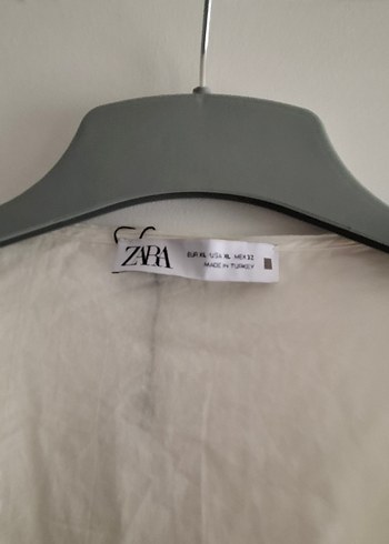 42 Beden Nakışlı, V Yaka, Düğmeli Keten Kadın Bluz