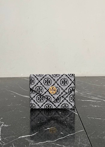 Beden Tory burch