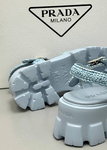 Prada Prada