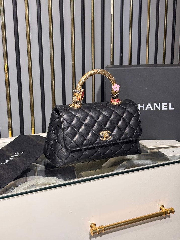 Chanel Siyah Deri Kapitone Kadın Çanta - Görsel 2