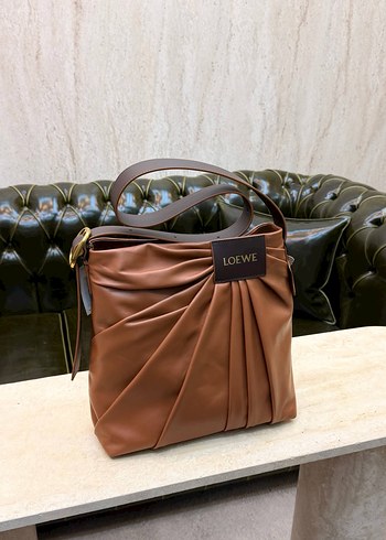 LoeweBordo Pileli Deri Kadın Çanta LOEWE - Görsel 9