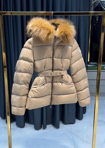 Moncler m