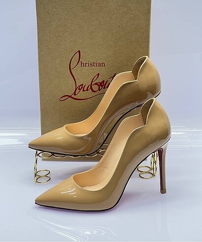Christian Louboutin Christian louboutin