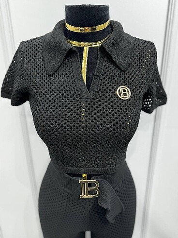 m Beden Balmain