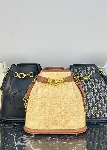 Dior C. Dior