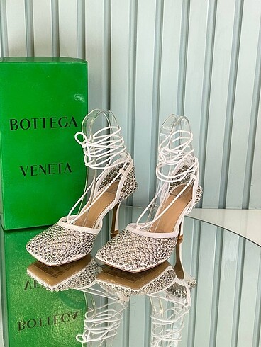 Bottega veneta