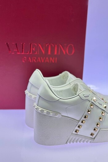 37 Beden Valentino