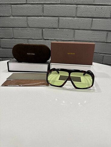 Tom Ford Tom ford