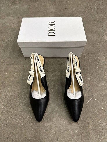 C.dior