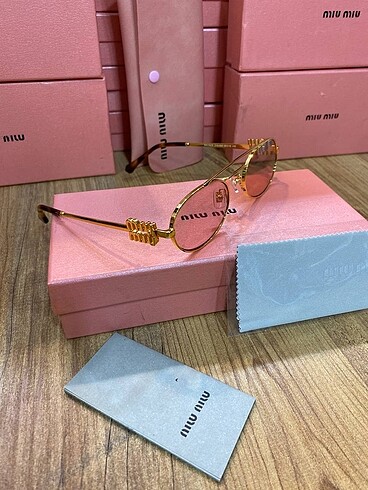 Beden Miu miu