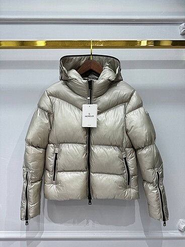 s Beden siyah Renk Moncler