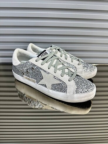 36 Beden Golden goose
