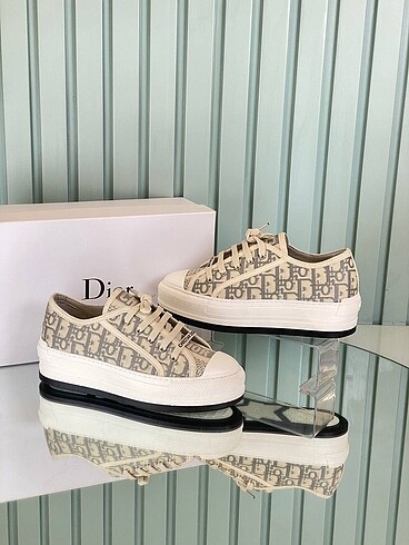 Dior bayan ayakkabı