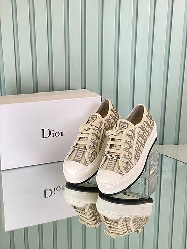 37 Beden Dior bayan ayakkabı