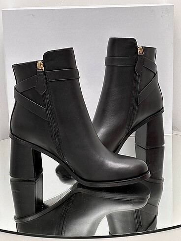 36 Beden siyah Renk Hermes