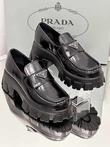 Prada Prada