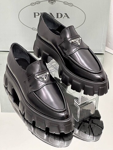 Prada Prada