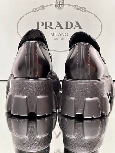 37 Beden Prada