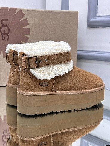 Ugg Ugg bot