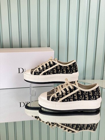 36 Beden lacivert Renk C. Dior