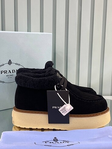 Prada Prada