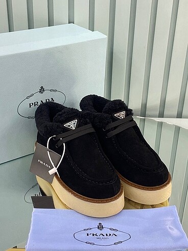 37 Beden Prada