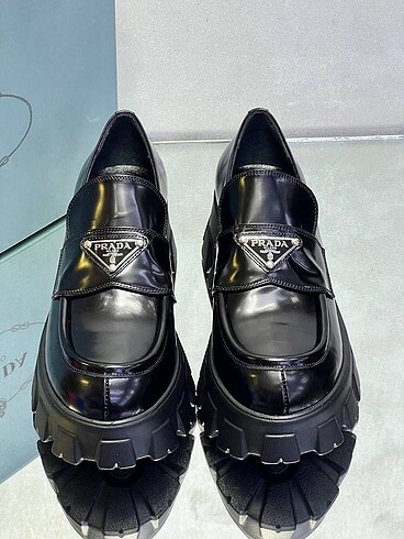 Prada Prada