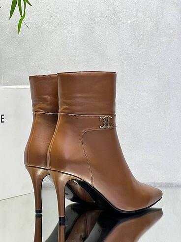 36 Beden kahverengi Renk Celine