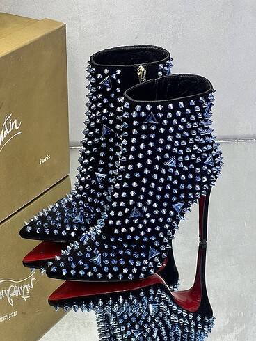 Christian Louboutin Christian louboutin