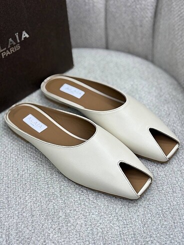 Alaia Alaia
