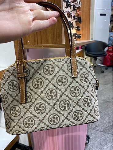 Tory Burch Tory burch